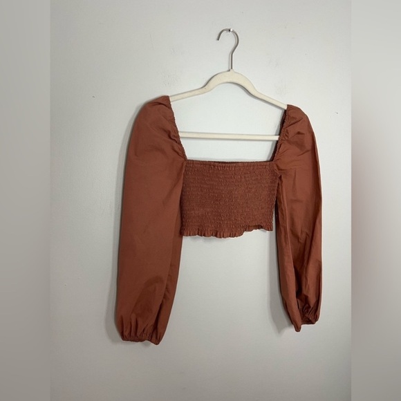 Wilfred by Aritzia Inaya Smocked Off Shoulder Blouse Mauve XS - Picture 8 of 8